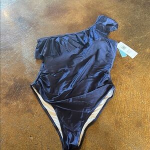 Navy One-Shoulder Swimsuit